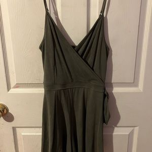 ♡ Abercrombie & Fitch Dark Green Romper ♡